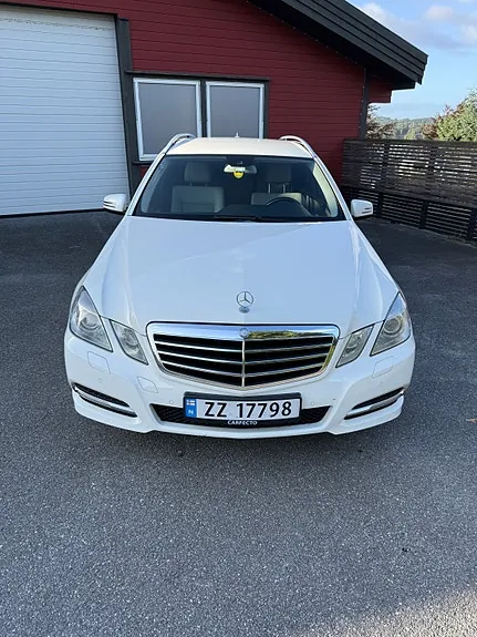 Mercedes-Benz E250 D 2011 photo 2