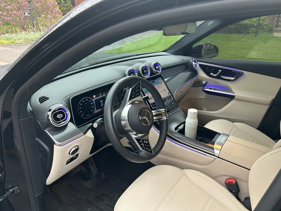 Mercedes-Benz Glc300 2026 photo 3