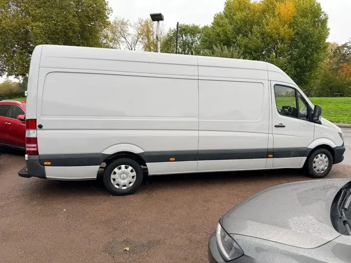 Mercedes-Benz Sprinter 2015 photo 4