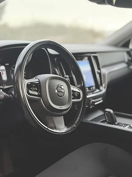 Volvo V60 2021 photo 4