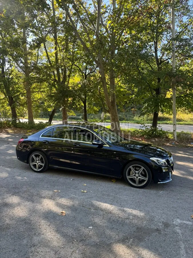 Mercedes-Benz C 220 2015 photo 4
