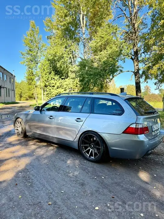 BMW 530 2004 photo 5