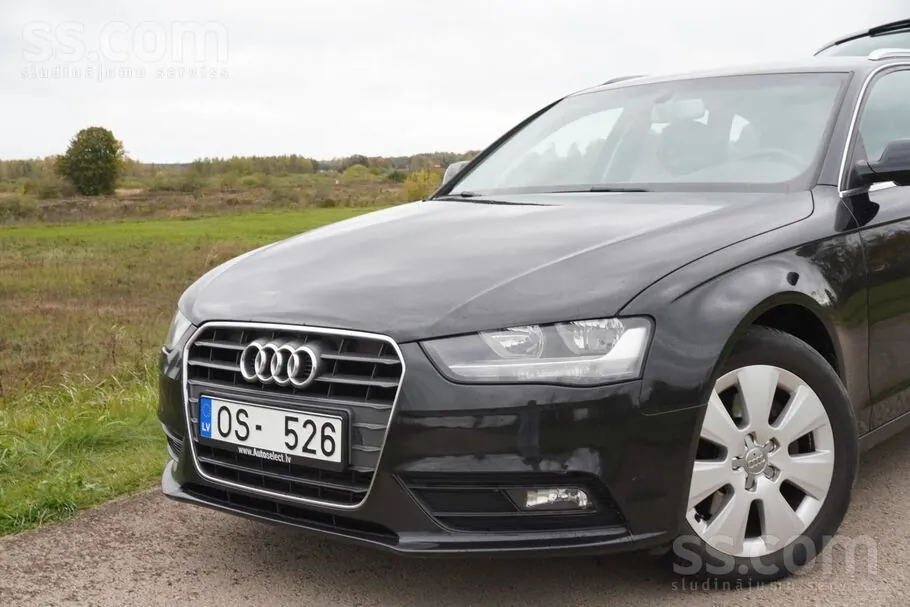 Audi A4 2012 photo 4