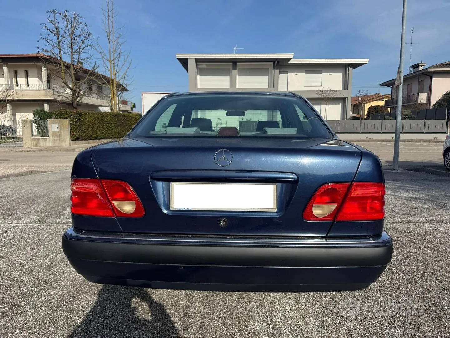 Mercedes-Benz E-Class 1997 photo 4