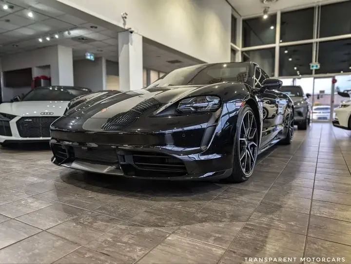 Porsche Taycan 2024 photo 2