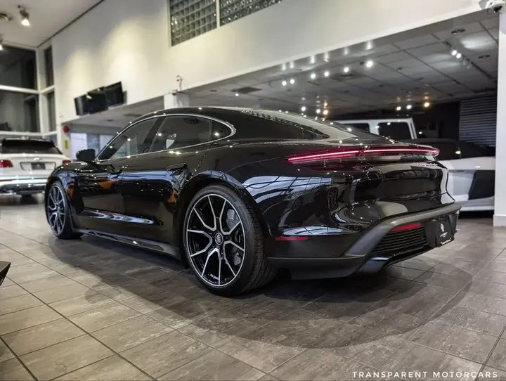 Porsche Taycan 2024 photo 5