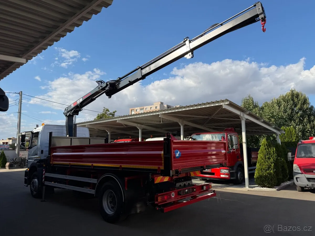 Mercedes-Benz Axor 2005 photo 3