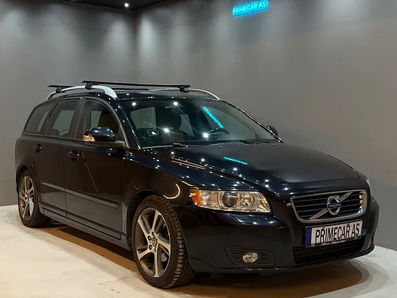 Volvo V50 2011 photo 2