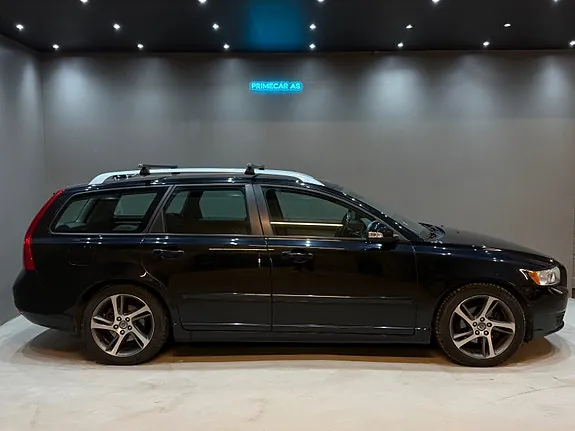 Volvo V50 2011 photo 4