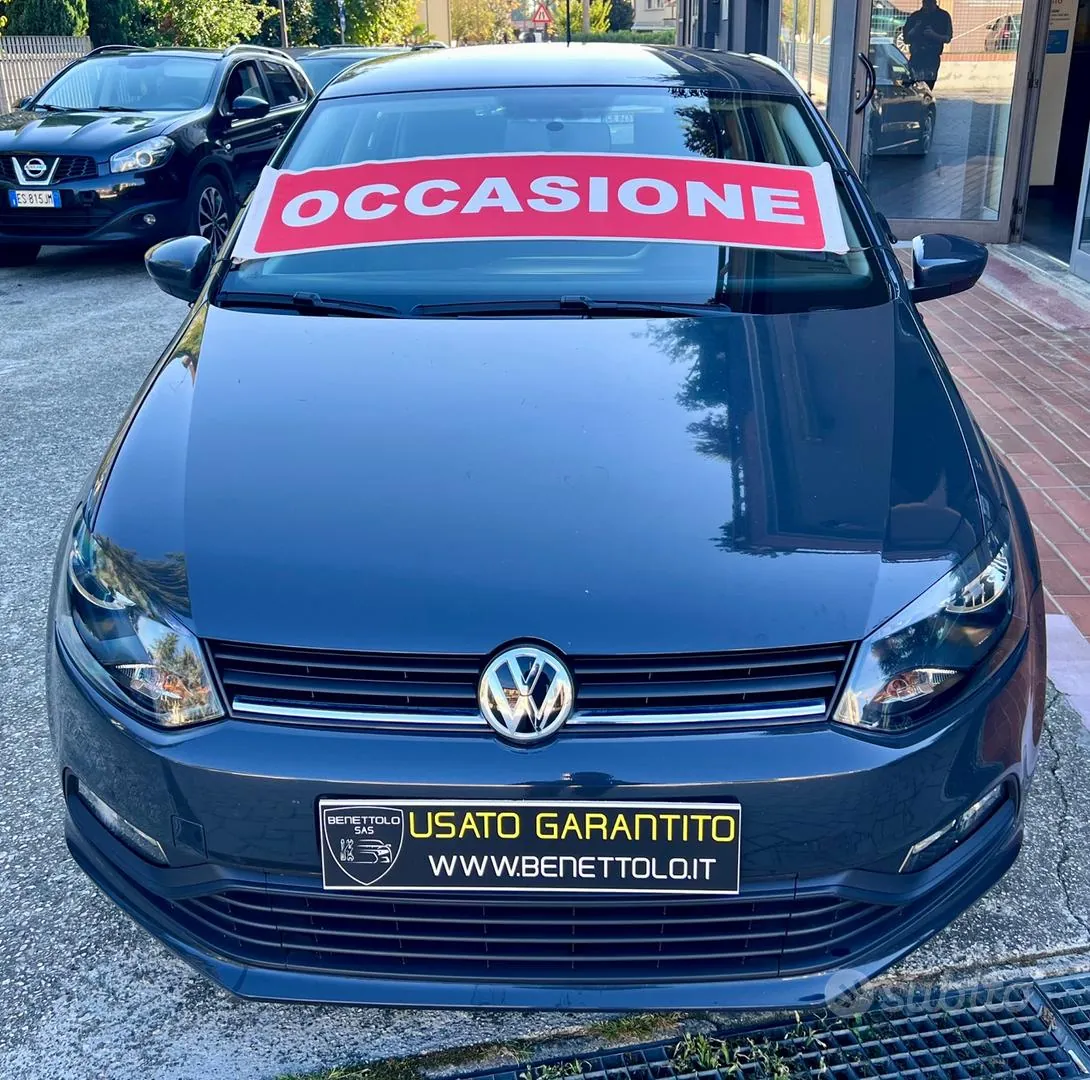 Volkswagen Polo 2015 photo 2