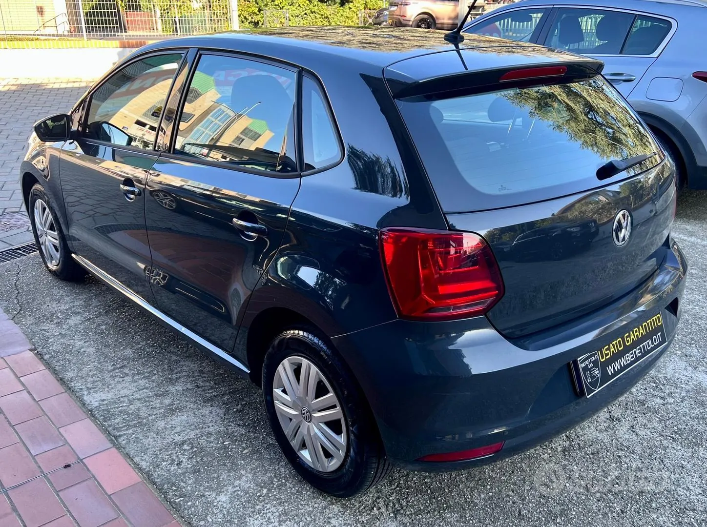 Volkswagen Polo 2015 photo 4