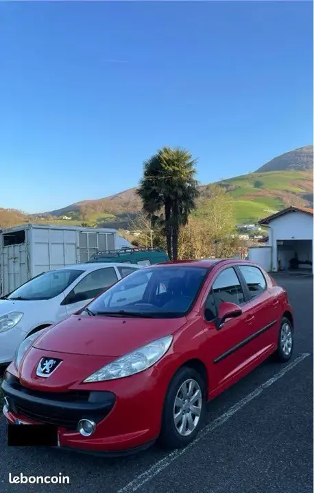 Peugeot 207