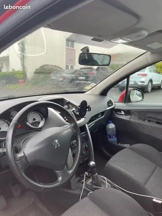 Peugeot 207 2007 photo 3