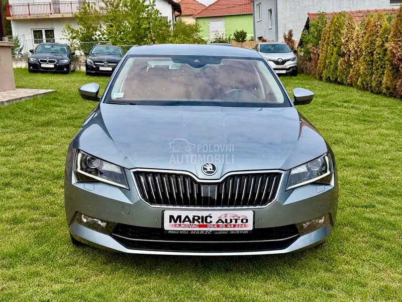 Skoda Superb 2017 photo 3