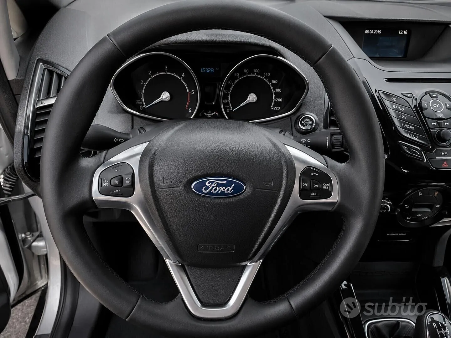 Ford Ecosport 2015 photo 4