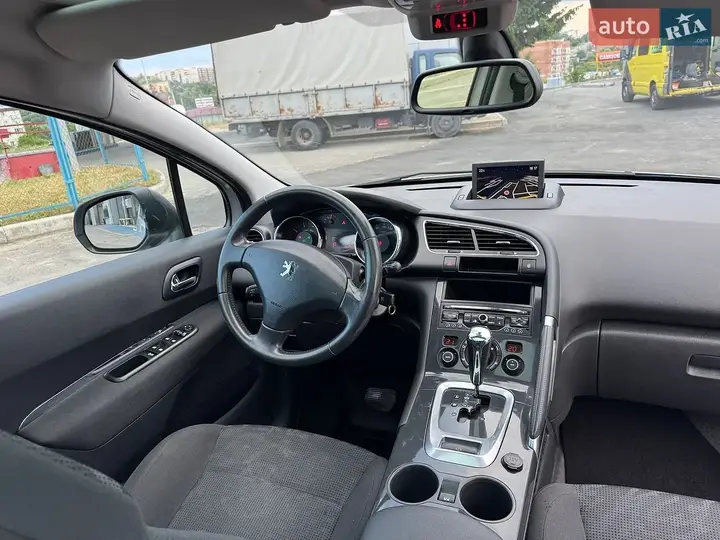 Peugeot 3008 2012 photo 3