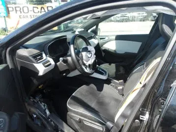 Renault Clio 2021 photo 2