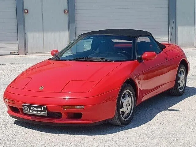 Lotus Elan 1992 photo 2
