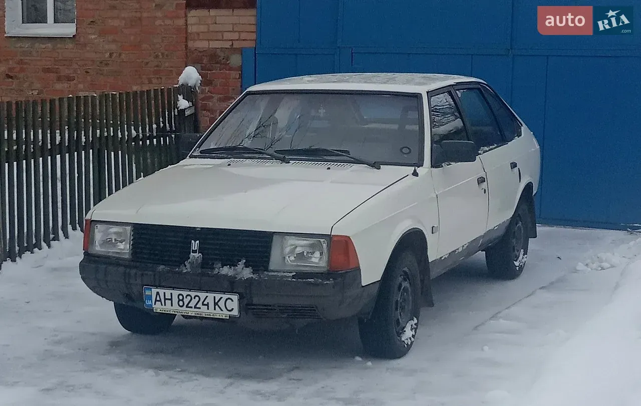 Moskvich 2141 1992 photo 3