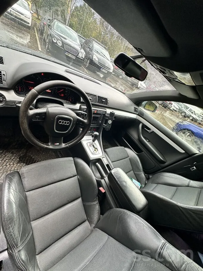 Audi A4 2003 photo 3