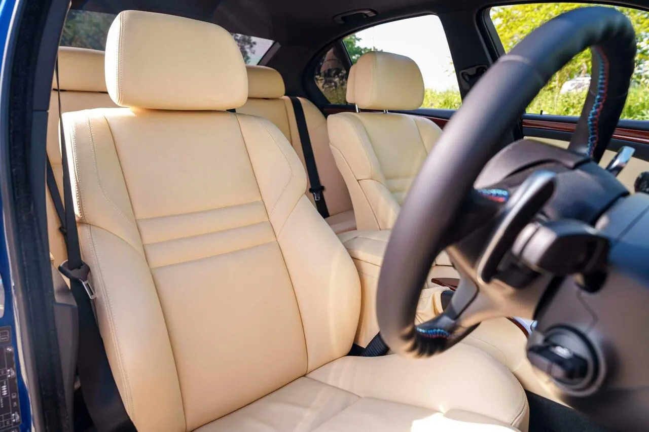 BMW M5 2009 photo 5