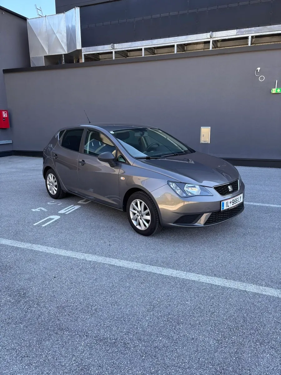 Seat Ibiza 2017 photo 2