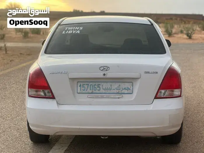 Hyundai Avante 2001 photo 4