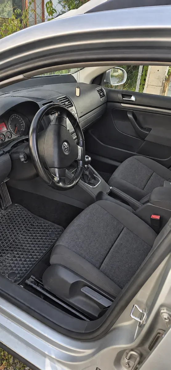 Volkswagen Golf 2008 photo 2