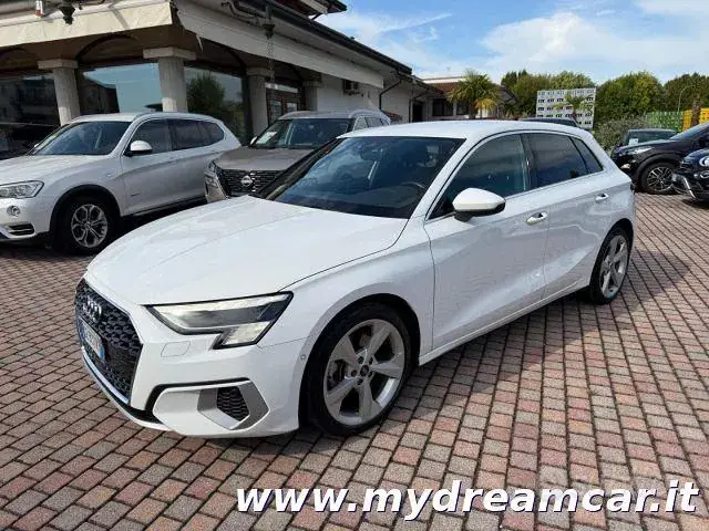 Audi A3 2021 photo 3