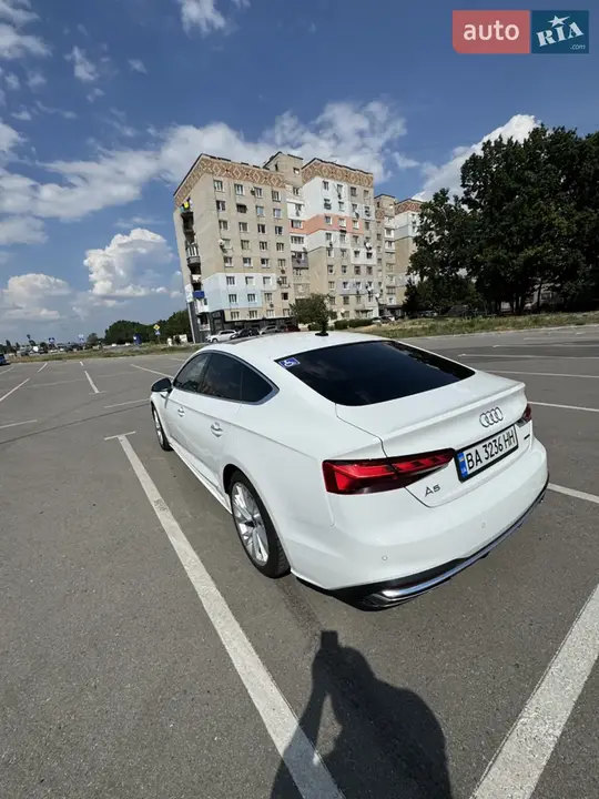 Audi A5 2021 photo 3
