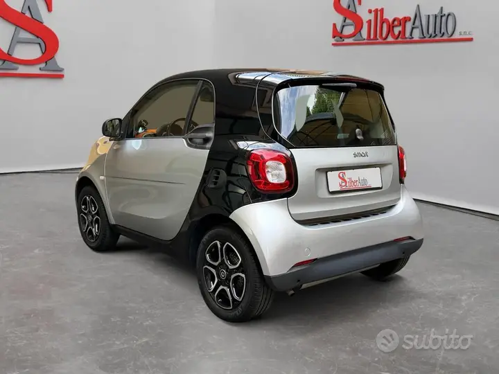Smart Fortwo 2018 photo 3
