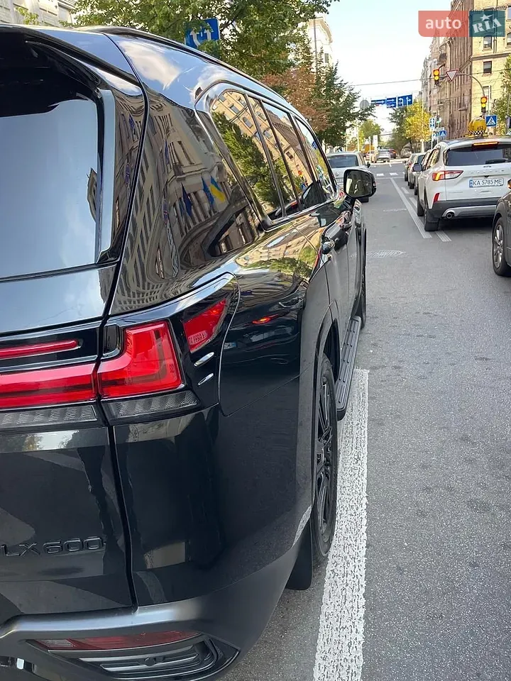 Lexus Lx 2023 photo 5