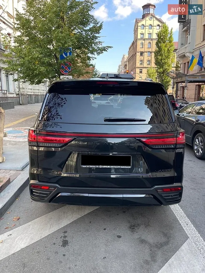 Lexus Lx 2023 photo 4