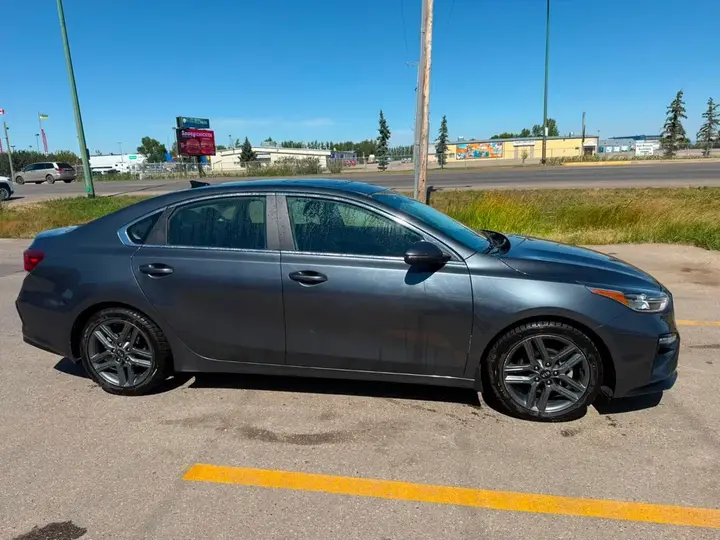 Kia Forte 2021 photo 4