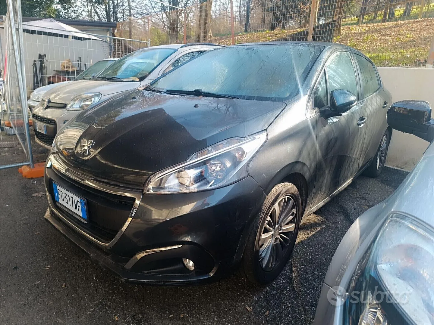 Peugeot 208 2017 photo 3