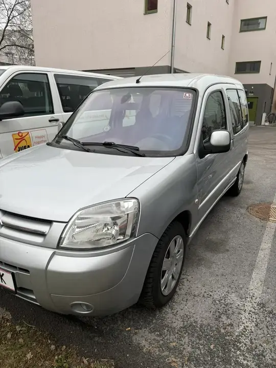 Citroen Berlingo 2008 photo 2