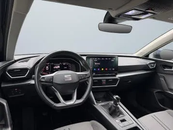 Seat Leon 2022 photo 2