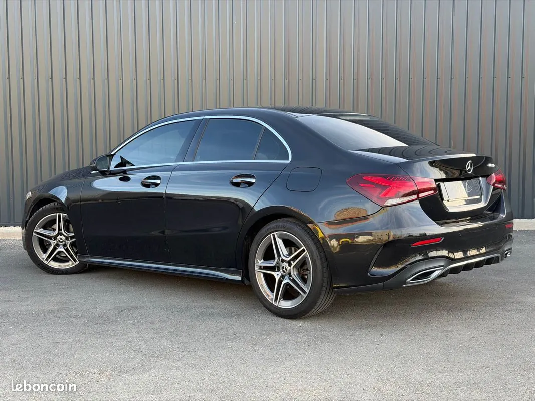 Mercedes-Benz A-Class 2019 photo 2