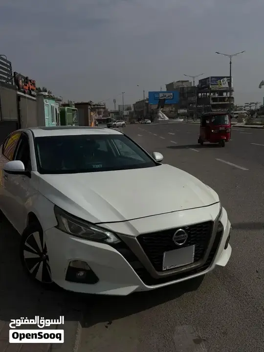 Nissan Altima
