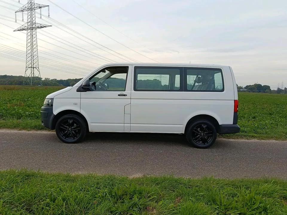 Volkswagen T5
