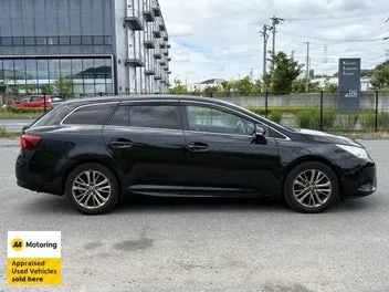 Toyota Avensis 2018 photo 4