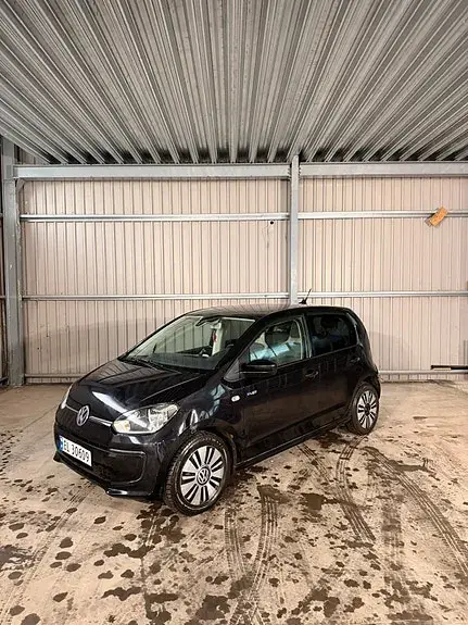Volkswagen Up 2014 photo 2