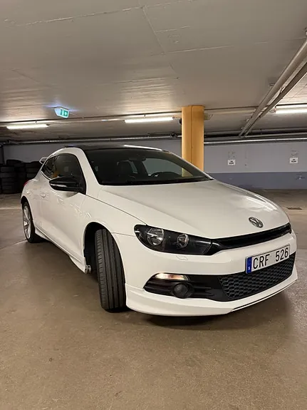 Volkswagen Scirocco 2010 photo 2