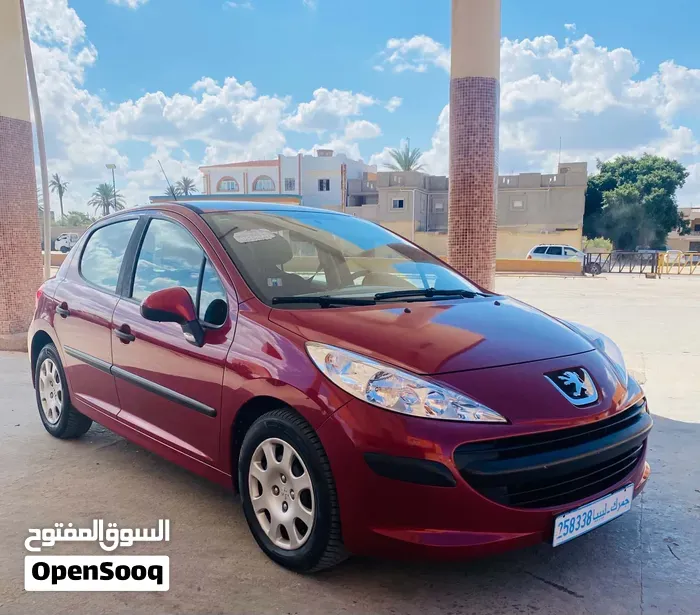 Peugeot 207 2014 photo 4