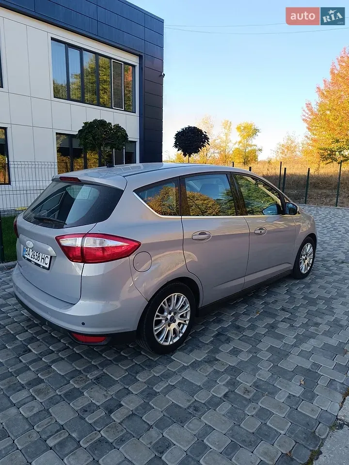Ford C-Max 2011 photo 3