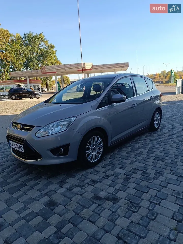 Ford C-Max 2011 photo 4
