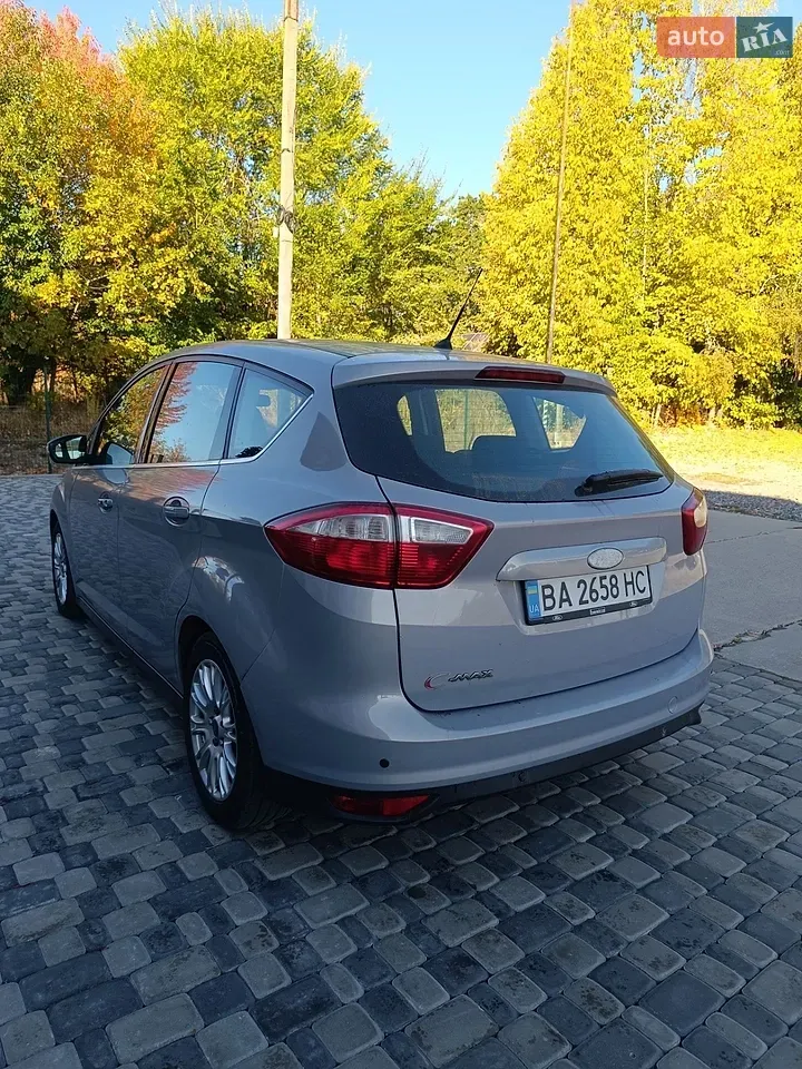 Ford C-Max 2011 photo 5