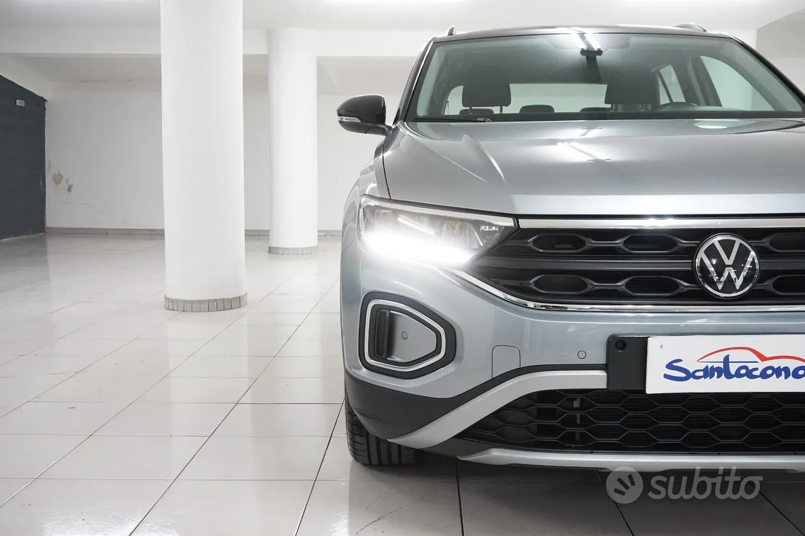 Volkswagen T-Roc 2023 photo 3