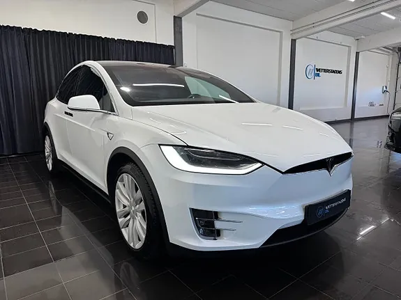 Tesla Model X 2017 photo 3