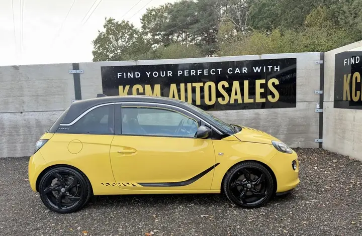 Vauxhall Adam 2015 photo 4